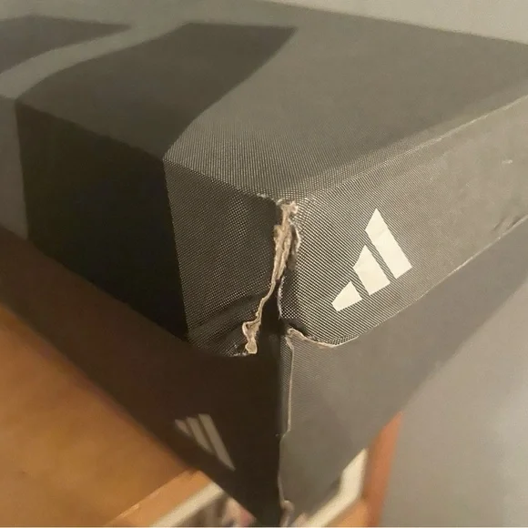 Adidas Light Motion Women’s Navy Blue/ Purple/White Sneakers Size 7 HP5675 - Picture 13 of 13